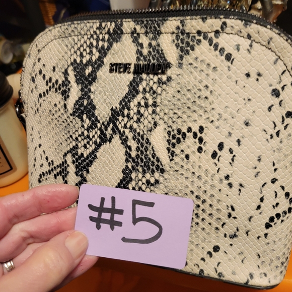NWT Steve Madden faux snakeskin crossbody bag super cute - Picture 13 of 13
